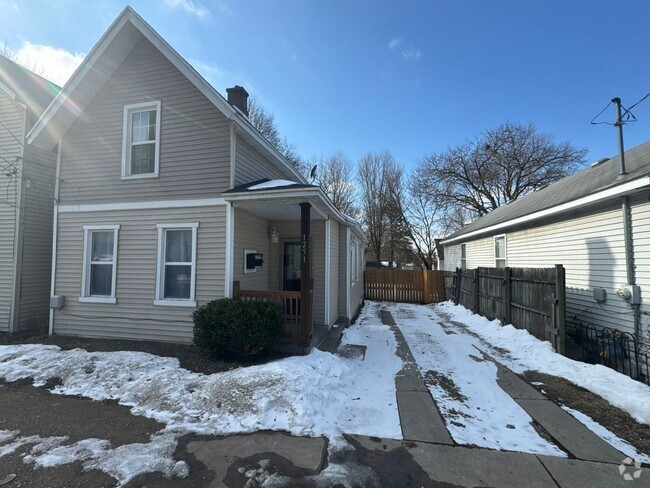 Building Photo - North East Grand Rapids 3Bed 1Bath Rental