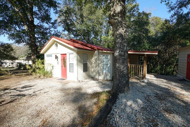 Photo - Cute 2 Bedroom Home in the Heart of Niceville