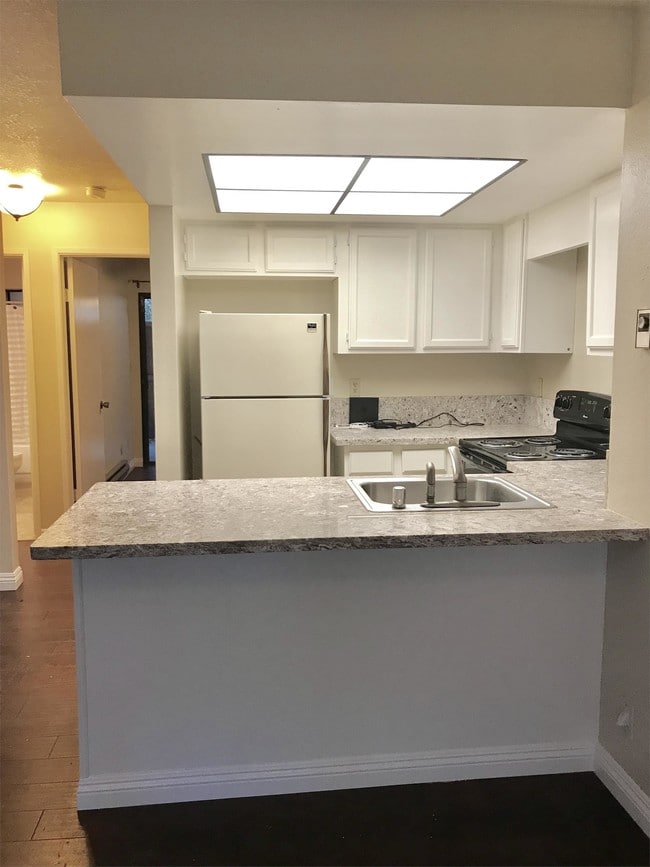 Photo - 2785 S Bascom Ave Townhome