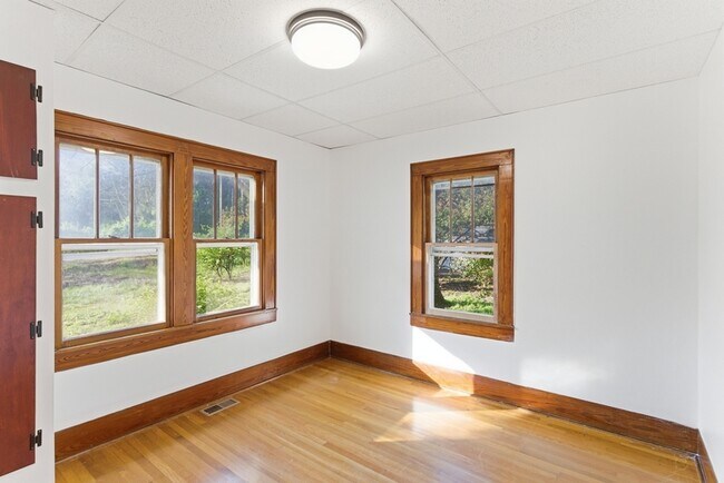 Photo - 7817 Old Rutledge Pike