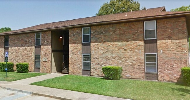 Photo - 757 Francis Loop