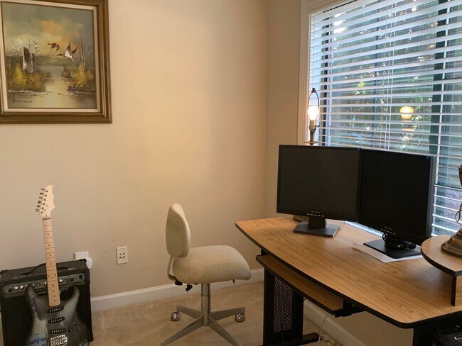 Photo - 3 Bed | 3.5 Bath Townhouse near NC State! ...