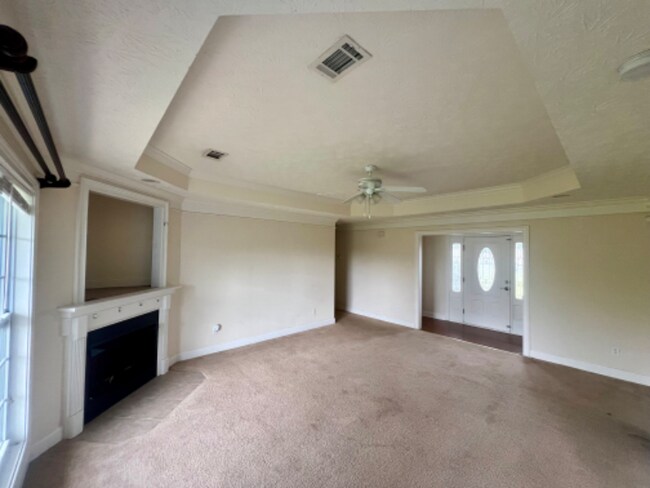 16 Cotton Ct