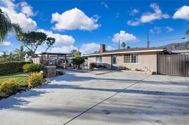 Photo - 179 E Blue Mountain Way