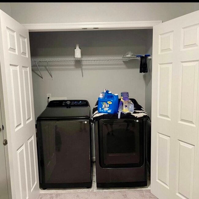 10A Manchester Rd Unidad Private Basement  studio
