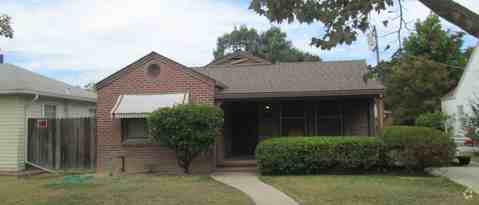 Building Photo - 11 E Noble St Rental