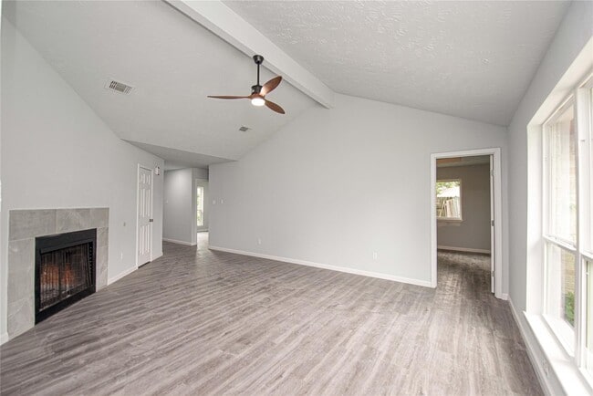 Photo - 15822 Bazelbriar Ln