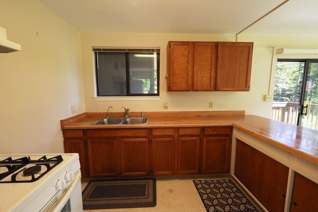 Photo - 8803 Fickle Hill Rd Unit C