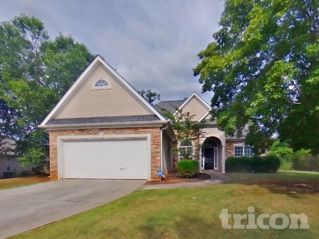 Photo - 308 Trail Spring Ct