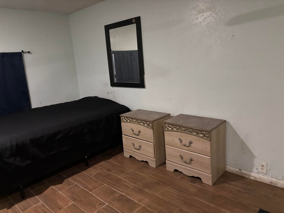 Photo - 8170 SW 6th St