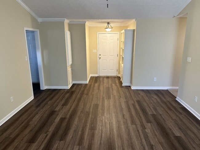 Photo - 2162 Jefferson St