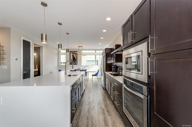 Photo - 1702 Fenton St