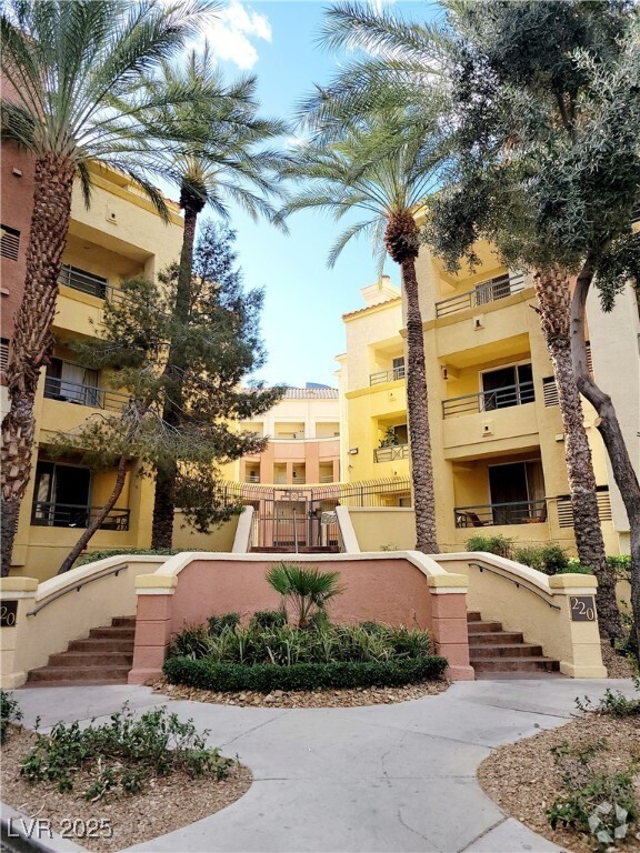 Building Photo - 220 E Flamingo Rd Unit 230 Rental