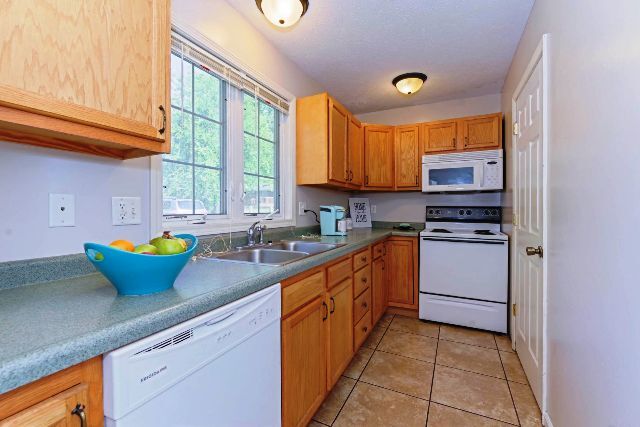 Photo - 605 Kingsley St
