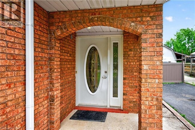 Photo - 294 JONES Rd