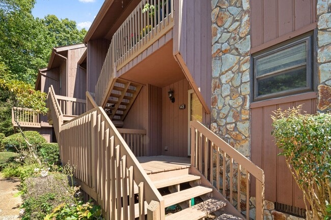 Photo - Renovated South Asheville Condo