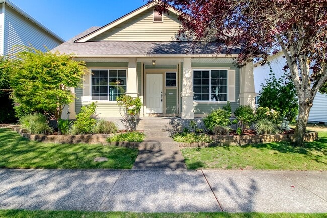 Building Photo - Fantastic DuPont Rambler with AC and Sprinkler System