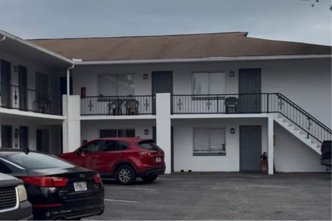 Building Photo - 1625 Espanola Ave Unit 101 Rental