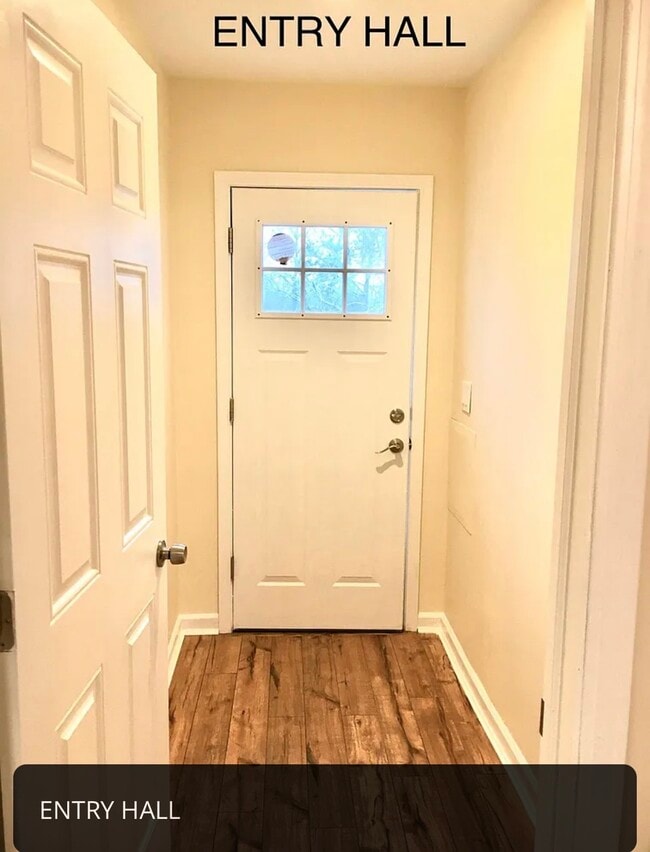 entry - 2475 E Maple Rd Unit Furnished Penthouse