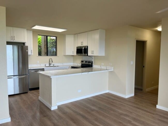 Building Photo - Poha Kea Point Townhome 3 bedrooms 2 bath with 2 parking