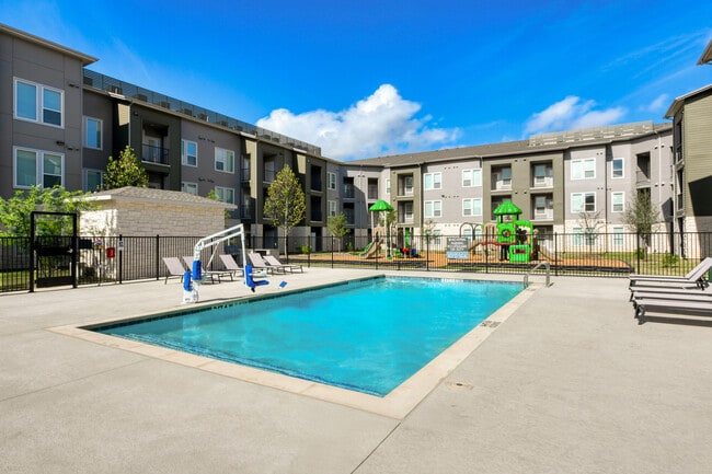 Building Photo - Sunstone Apartments