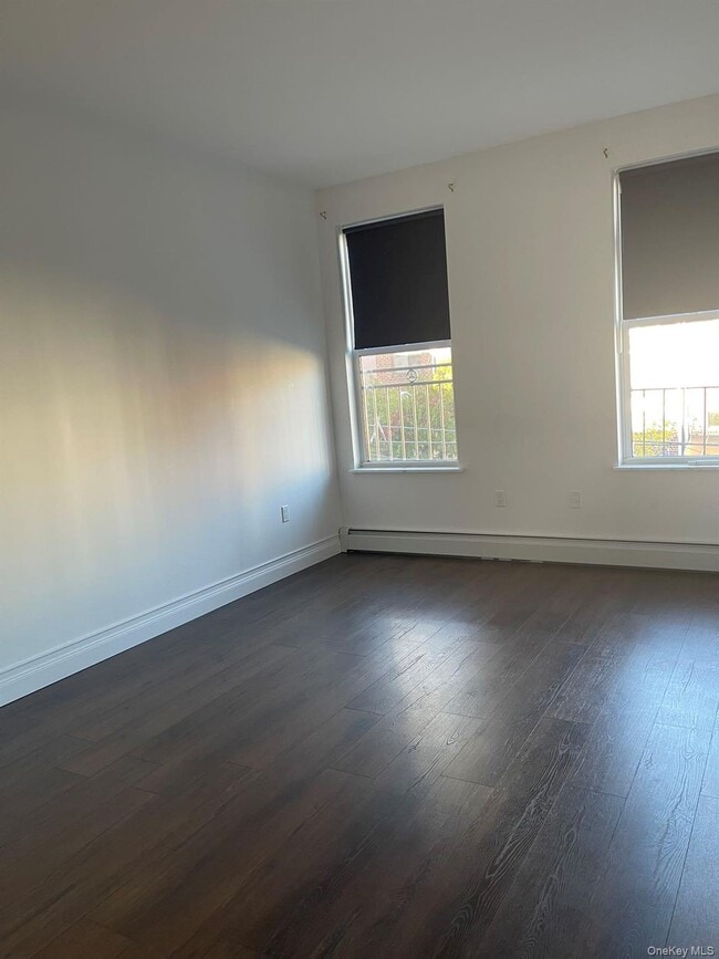 Photo - 311 Marine Ave