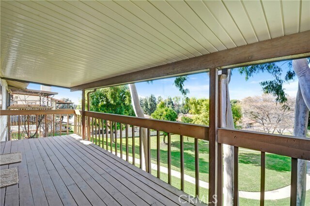8036 Valle Vista Dr
