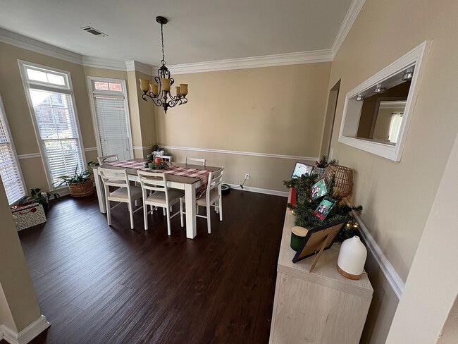 Photo - Room in House on Mountain Oaks Pkwy