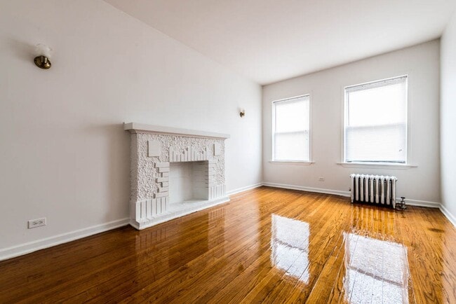Photo - 7440 S Phillips