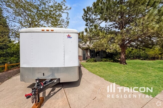Building Photo - 6455 Montarbor Dr Rental