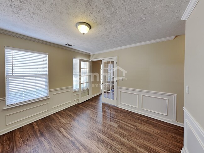 Photo - 6435 Raleigh St