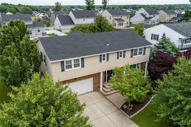 Building Photo - 79 Hemlock Dr