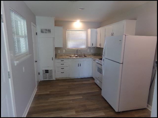 Photo - 7524 Knollwood Rd