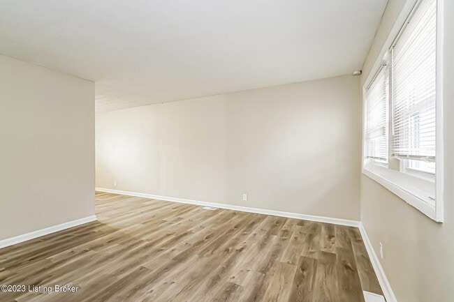 Photo - 3418 Bonaventure Blvd