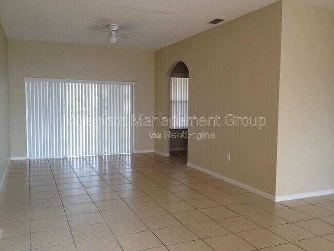 Photo - 76 Alicante Ct