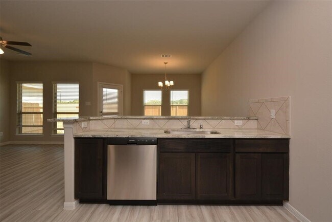 Photo - 13327 Blair Gln