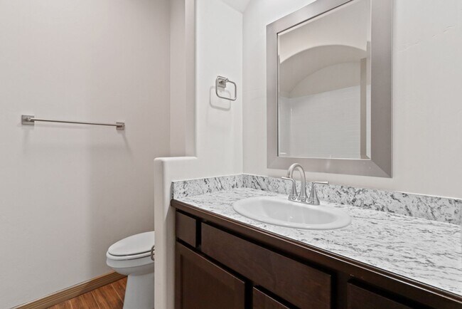 Photo - Newer Townhome, $400.00 off your first months rent!!!