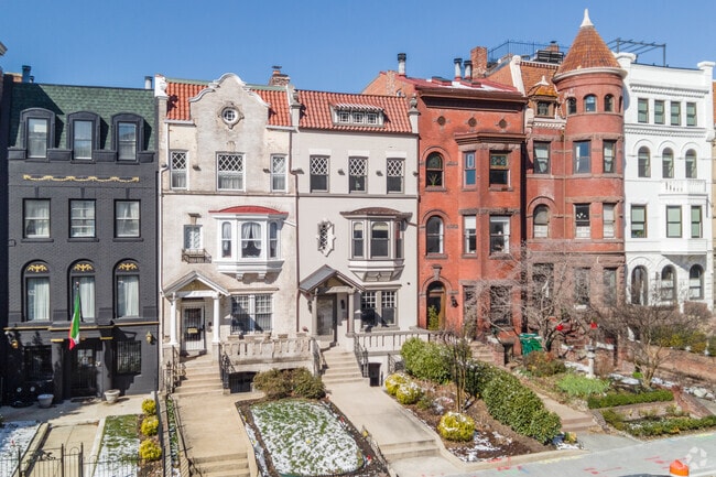 Photo - 2024 16th St NW