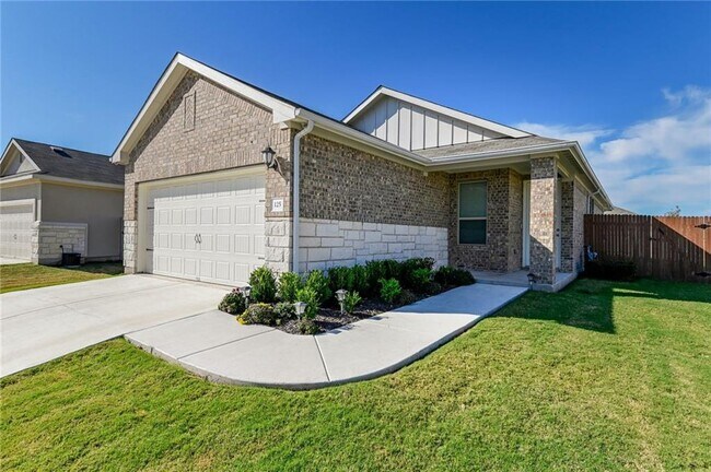 Photo - 125 Otella St