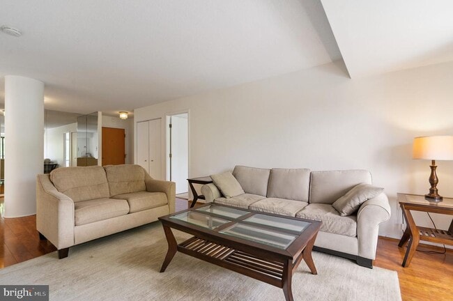 Photo - 2111 Wisconsin Ave NW Unit 203