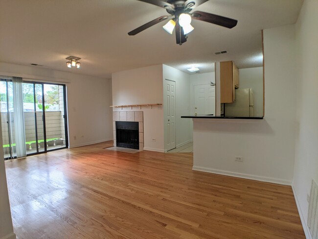 Photo - 2068 N Rand Rd Townhome