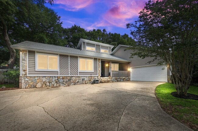 Photo - 507 Nassau Dr