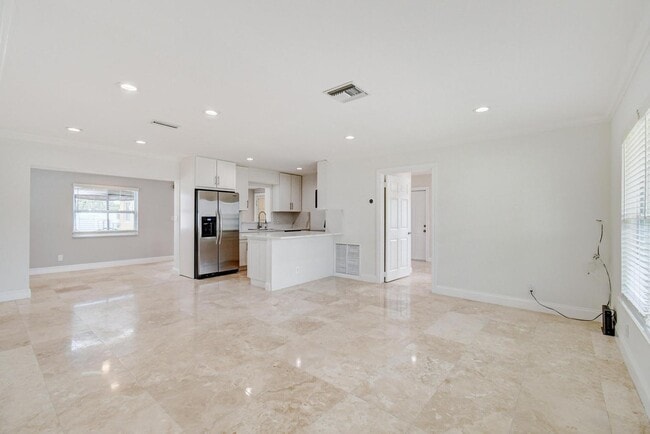 Photo - 15021 Jackson Rd