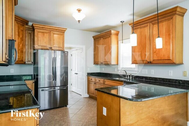 Photo - 15 Falling Oak Ct