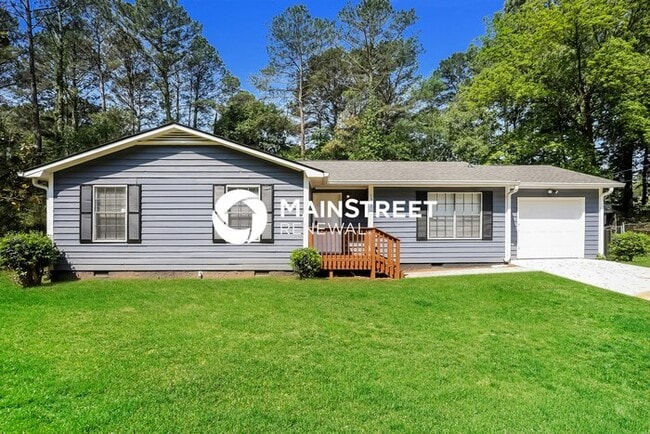 Building Photo - 3 Bedroom Pet-Friendly Home in RIVERDALE, ...