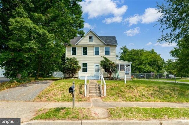 Building Photo - 4618 Old Court Rd Rental