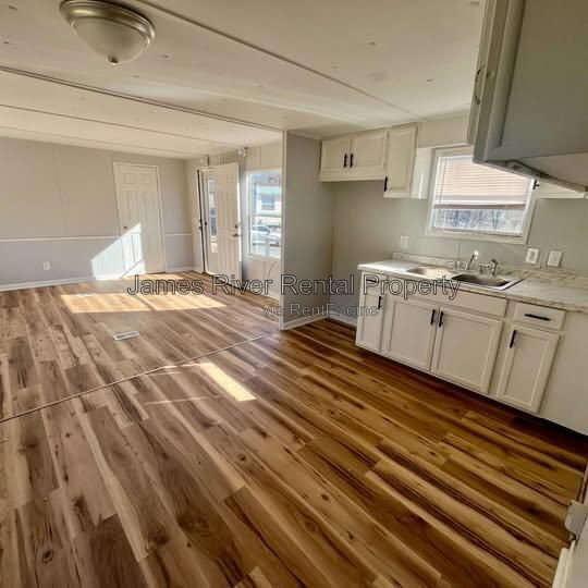 Photo - 5131 Boonsboro Rd