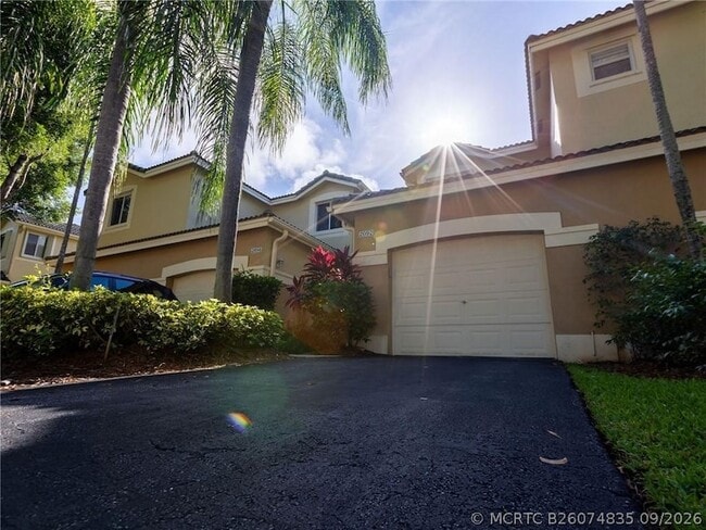 2092 Pasa Verde Ln