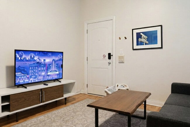 Photo - 2149 W Division St Unit SI ID1379070P