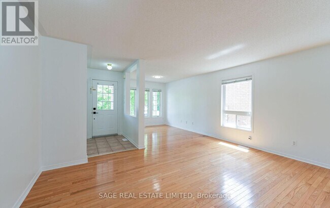 Photo - 6 Fairhill Ave